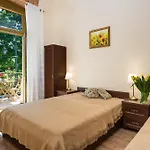 Vanilla - 3 Spacious 5min To Main Square Aparthotel
