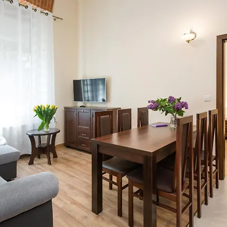 Vanilla - 3 Spacious 5min To Main Square