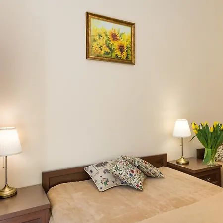Vanilla - 3 Spacious 5min To Main Square Hotel apartamentowy 4*