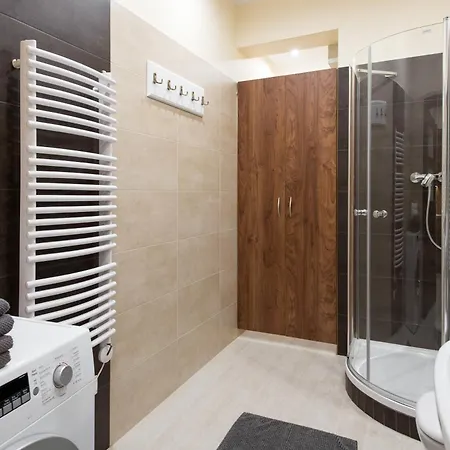 Vanilla - 3 Spacious 5min To Main Square 公寓式酒店 克拉科夫